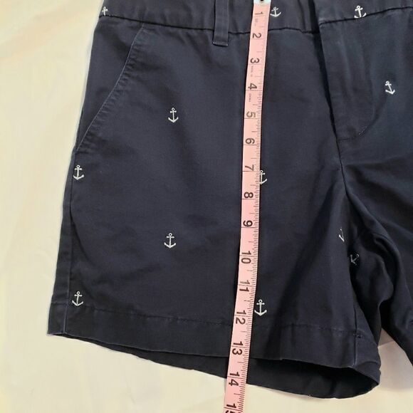 Tommy Hilfiger navy blue shorts with anchor pattern, SIZE 8 - Picture 4 of 7